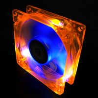 Флуоресцентный вентилятор оранжевый с синими лопастями и подсветкой