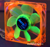 Флуоресцентный вентилятор Aerocool оранжевый с зелеными лопастями и УФ светод 