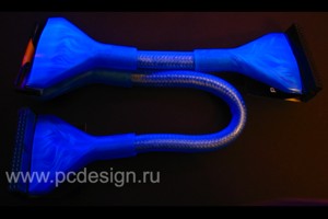 Закругленный шлейф   45 cm  цвет   синий  светит в  у ф 