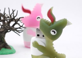   8  USB Bone Dinosaur Driver  